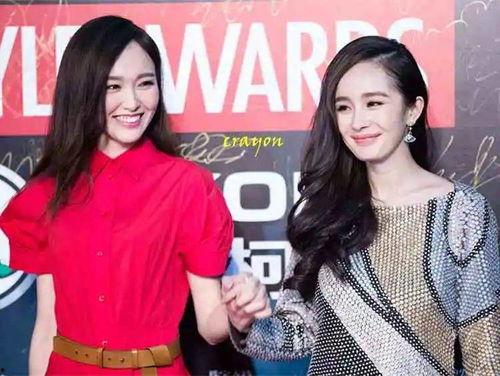 唐嫣杨幂最新爆料视频,幕后故事与情感纠葛 第3张 唐嫣杨幂最新爆料视频,幕后故事与情感纠葛 第3张